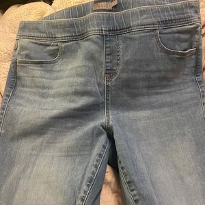 Torrid Lean Jean size 2r, comparable to a 20
